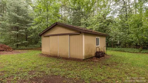 13238 Noah Ct, Gregory, MI 48137 photo 9