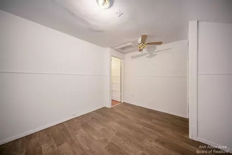 1141 Carson Ave, Jackson, MI 49203 photo 8