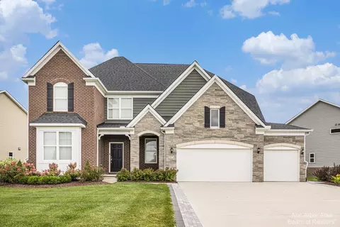 5675 Whispering Springs Dr, Ann Arbor, MI 48108