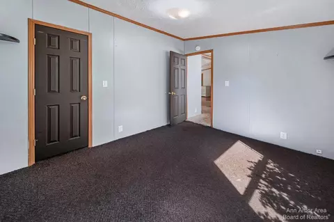 2372 Spencer, Jackson, MI 49202 photo 12