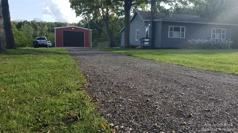 1405 Shepherd Rd, Tecumseh, MI 49286