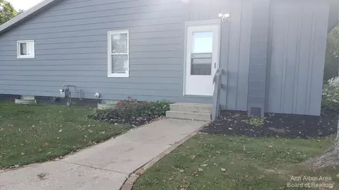 1405 Shepherd Rd, Tecumseh, MI 49286 photo 3