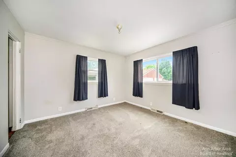 7525 Marshall Rd, Dexter, MI 48130 photo 8