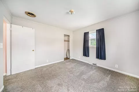 7525 Marshall Rd, Dexter, MI 48130 photo 9