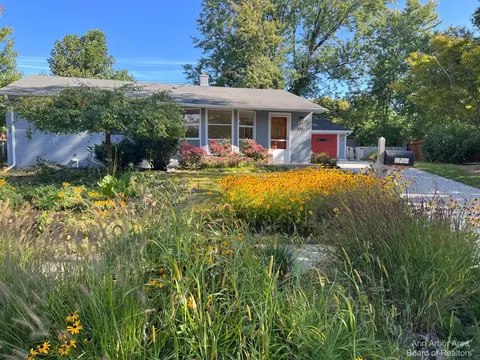 1700 Weldon Blvd, Ann Arbor, MI 48103