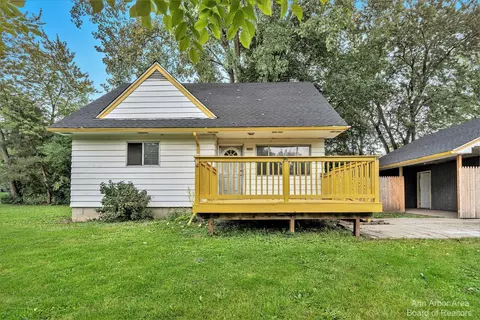 2940 Butternut St, Ann Arbor, MI 48108