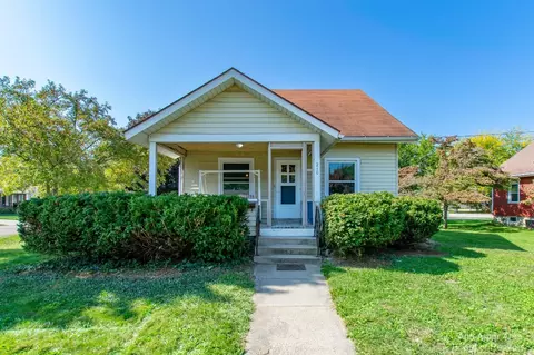 210 Wilbur St, Blissfield, MI 49228
