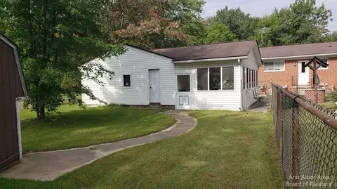 12023 Tuttle Hl, Willis, MI 48191 photo 28