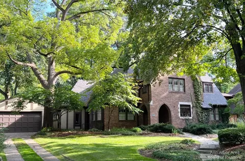 1908 Austin Ave, Ann Arbor, MI 48104