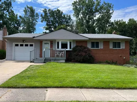 334 Larkspur St, Ann Arbor, MI 48105