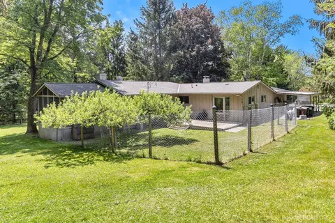 3458 E Pineview Dr, Dexter, MI 48130 photo 35