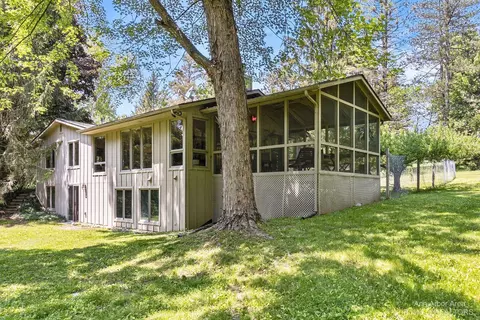 3458 E Pineview Dr, Dexter, MI 48130 photo 32