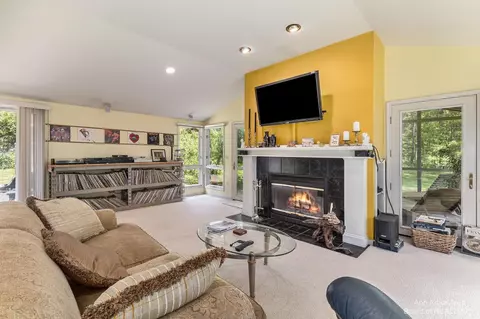 3458 E Pineview Dr, Dexter, MI 48130 photo 7