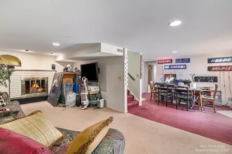 3458 E Pineview Dr, Dexter, MI 48130 photo 24