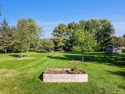 2367 Strieter Rd, Ann Arbor, MI 48103 photo 38