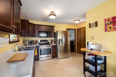 10993 Waterloo-munith Rd, Munith, MI 49259 photo 9