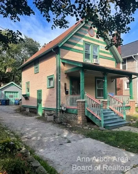 727 Gott St, Ann Arbor, MI 48103