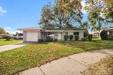 35579 Scone St, Livonia, MI 48154