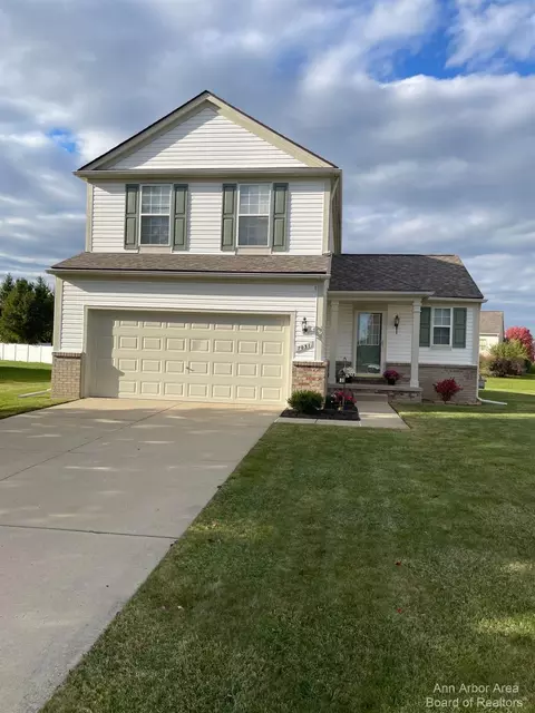7031 Berwick Ct, Ypsilanti, MI 48197