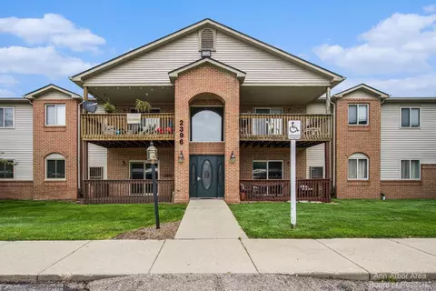 2396 Quarterback Ct #1, Ypsilanti, MI 48197