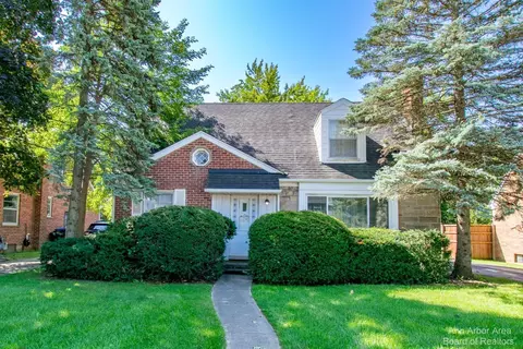 1231 Washtenaw Ave, Ypsilanti, MI 48197