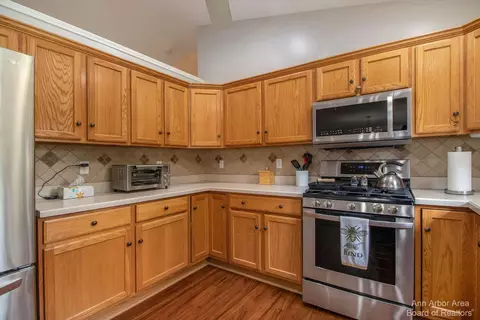 5368 Goedert Dr, Tecumseh, MI 49286 photo 11