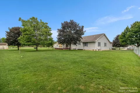 5368 Goedert Dr, Tecumseh, MI 49286 photo 24