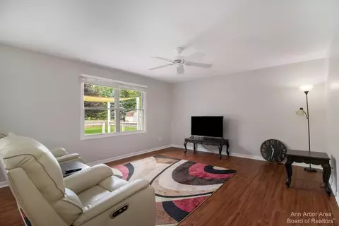 5368 Goedert Dr, Tecumseh, MI 49286 photo 7