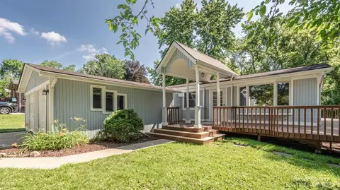 2551 Emerald Ave, Ann Arbor, MI 48104