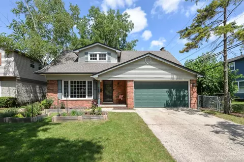 2723 Page Ave, Ann Arbor, MI 48104
