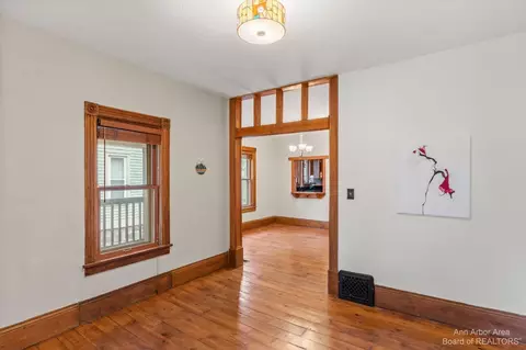 124 E Summit St, Ann Arbor, MI 48104 photo 7