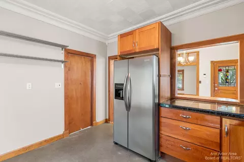 124 E Summit St, Ann Arbor, MI 48104 photo 15