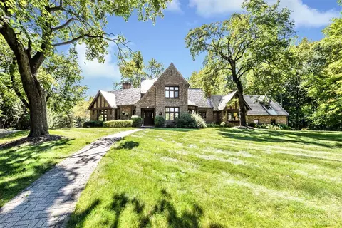 2 Ridgemor Dr, Ann Arbor, MI 48103 photo 89