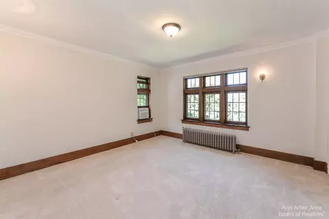2 Ridgemor Dr, Ann Arbor, MI 48103 photo 30
