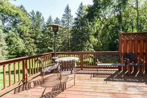 2 Ridgemor Dr, Ann Arbor, MI 48103 photo 73