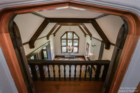 2 Ridgemor Dr, Ann Arbor, MI 48103 photo 34