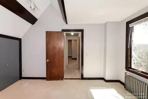 2 Ridgemor Dr, Ann Arbor, MI 48103 photo 43