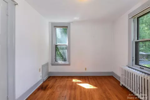 2 Ridgemor Dr, Ann Arbor, MI 48103 photo 64