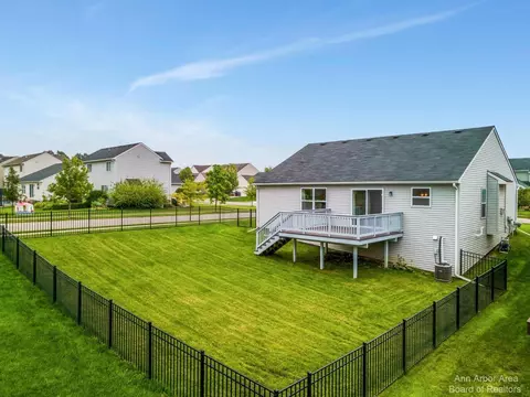 4075 Ash Tree Ln, Howell, MI 48843 photo 21