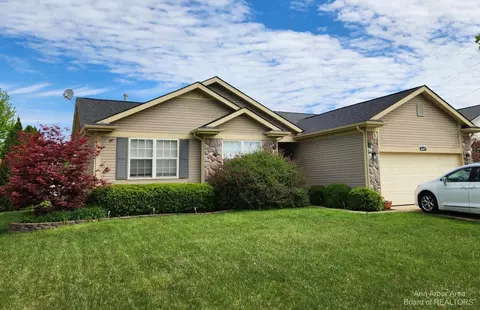 4687 Pearl St, Ypsilanti, MI 48197