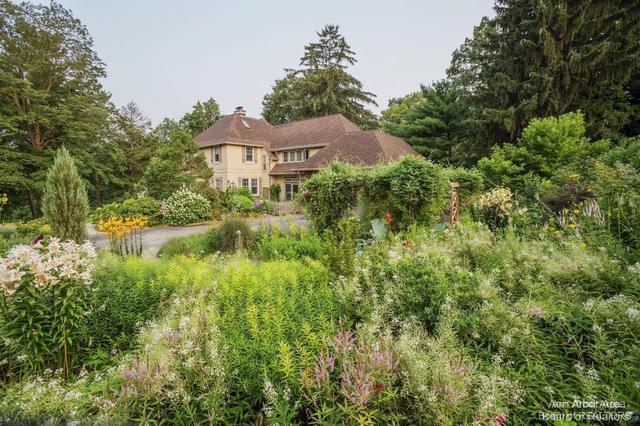 1835 Arlington Blvd, Ann Arbor, MI 48104