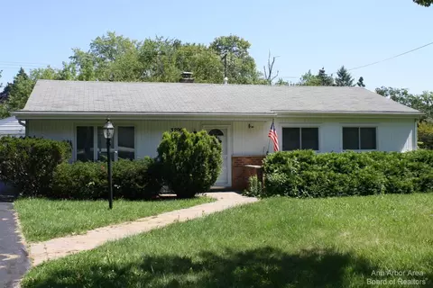 3299 Nordman Rd, Ann Arbor, MI 48108