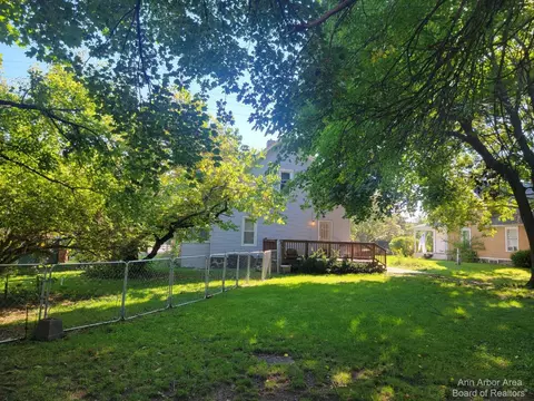 600 W Monroe St, Jackson, MI 49202 photo 21
