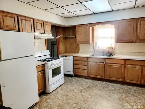 600 W Monroe St, Jackson, MI 49202 photo 4