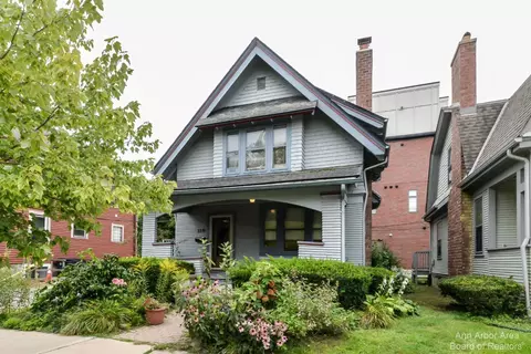 110 E Kingsley St, Ann Arbor, MI 48104