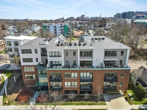 410 N 1st St #106, Ann Arbor, MI 48103
