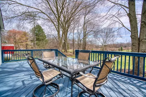 10980 Trinkle Trl, Dexter, MI 48130 photo 5