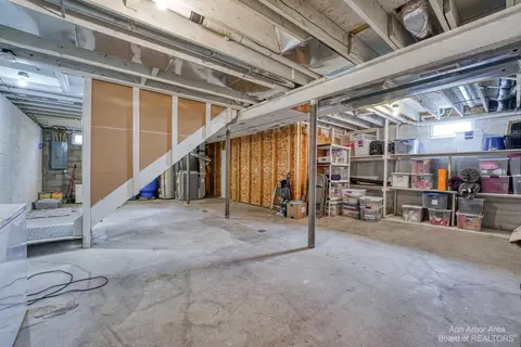 10980 Trinkle Trl, Dexter, MI 48130 photo 35