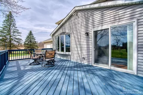 10980 Trinkle Trl, Dexter, MI 48130 photo 4