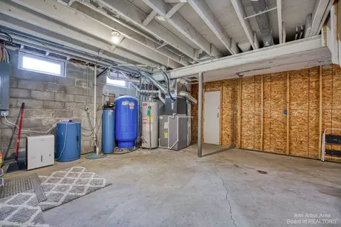 10980 Trinkle Trl, Dexter, MI 48130 photo 33